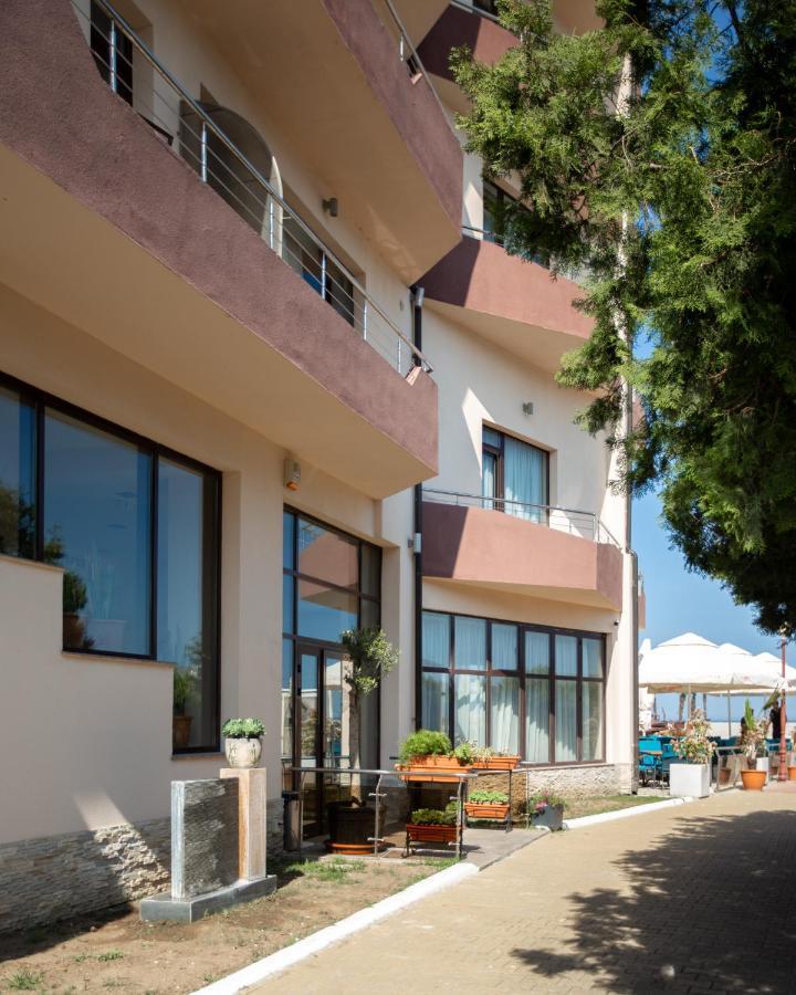 Hotel Bueno Mamaia Exterior photo